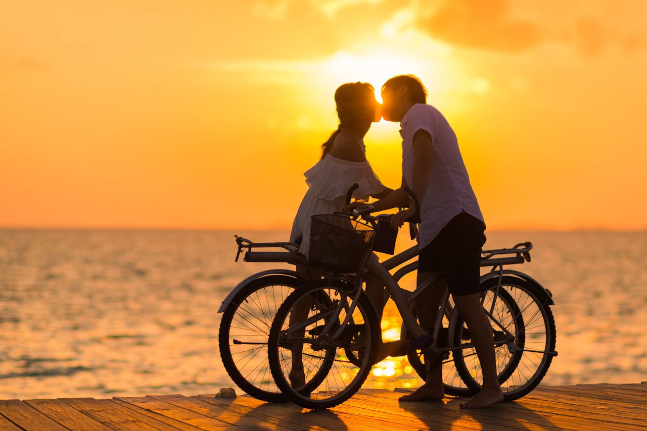 Paar Sonne Kuss Bedingungslose Liebe – Definition und Bedeutung